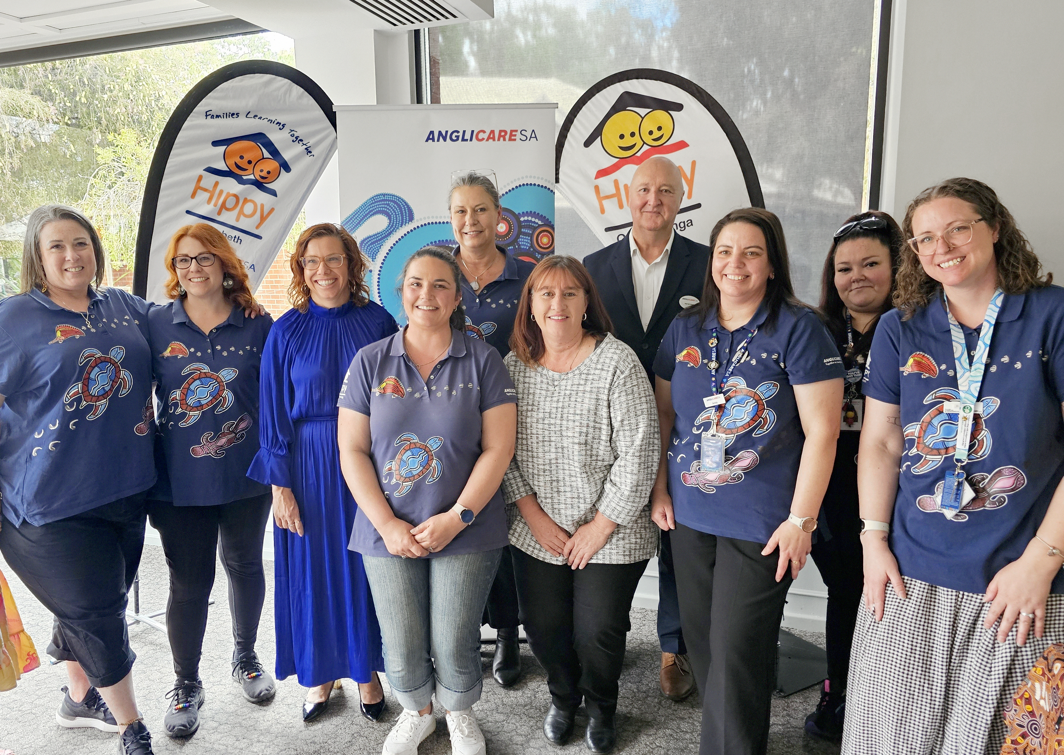 HIPPY Tutors with Ian Byrne and Amanda Rishworth, Photo credit - AnglicareSA