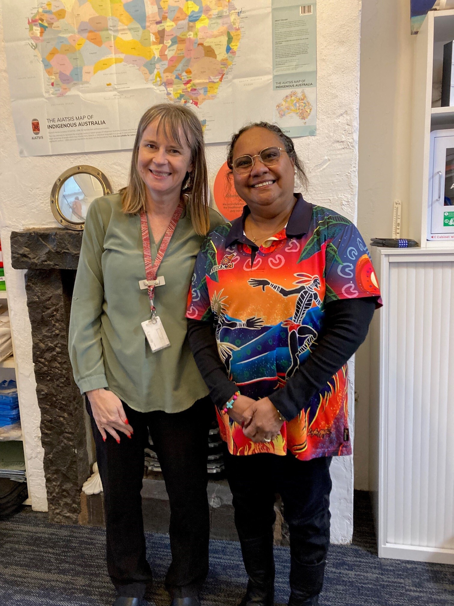 Aunty Kym visits us at HIPPY Melbourne office! With Sharon.